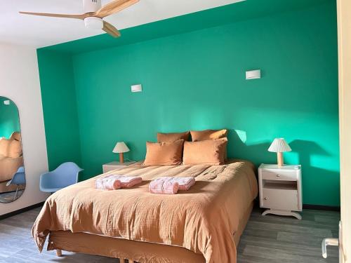 Maillane House | Maison de village en Provence