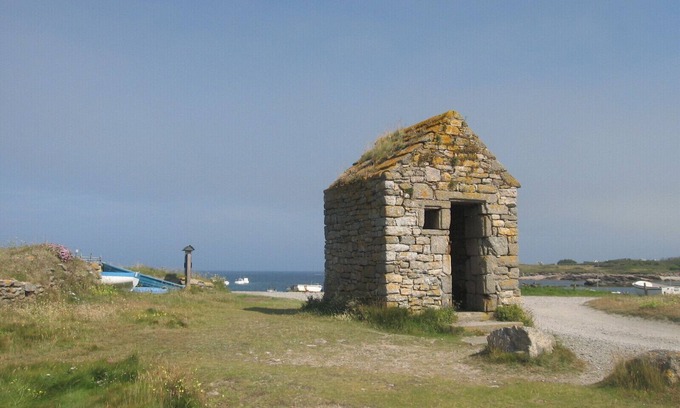 Lanildut House | Maison en Bord de Mer, Avec Jardin de 15oo m2