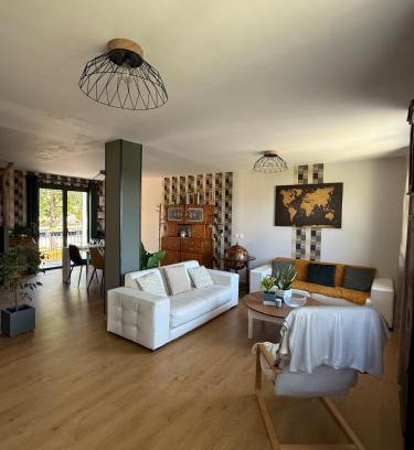 Les Aix-d'Angillon House | Maison entre Bourges et Sancerre