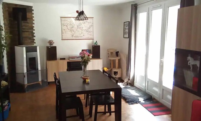 Sainte-Anne-d'Auray House | Maison Familiale Avec Jardin Clos Ste Anne D'auray
