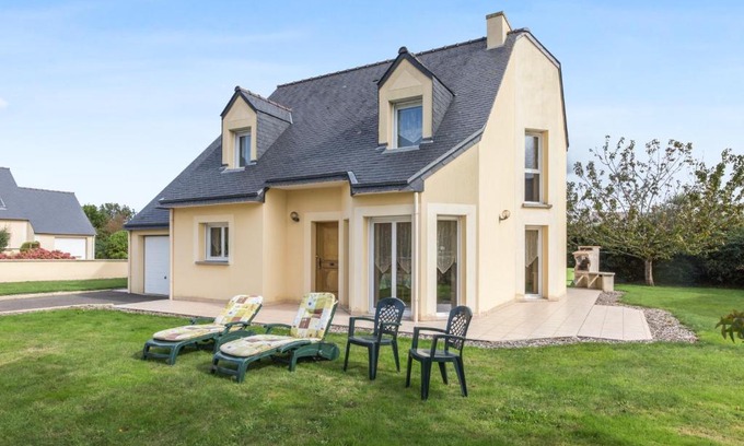 Saint-Cast-le-Guildo House | Maison familiale avec jardin et terrasse à Saint-Cast-le-Guildo