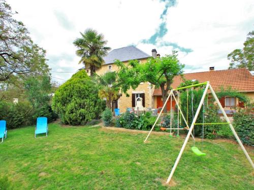 Calviac-en-Perigord House | Maison familiale avec piscine en pleine nature, proche Dordogne et sites touristiques - FR-1-616-217