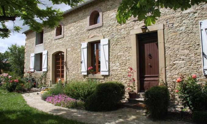 Villeneuve-les-Montreal House | Maison Iris