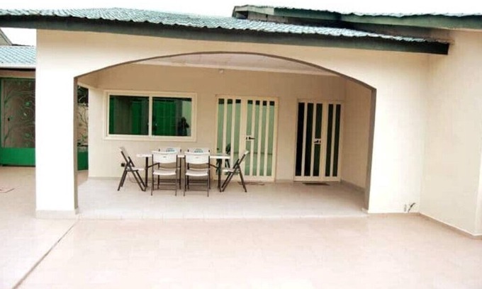 Abomey-Calavi House | Maison Verte à Cococodji B