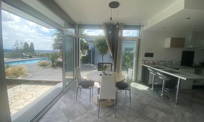 La Reole House | Maison vue panoramique et accès SPA