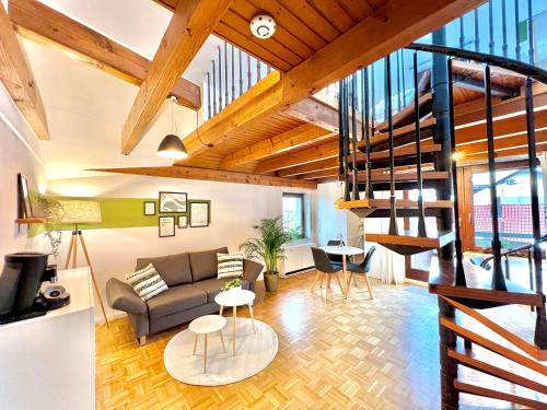 Leinfelden-Echterdingen Apartment | Maisonette-Wohnung mit Balkon