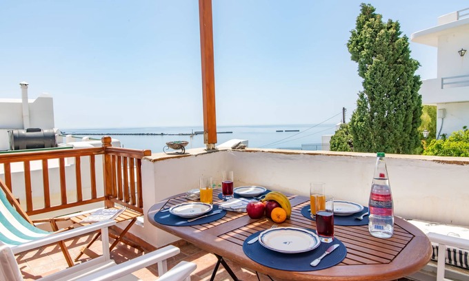 Tinos Town House | Maisonette in the center of the island of Tinos