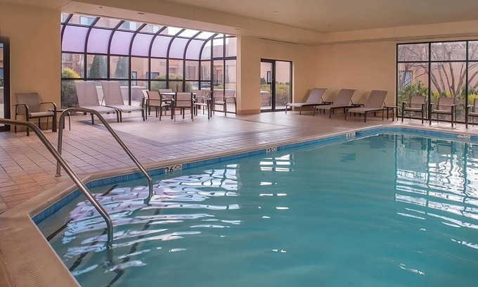 Columbia Hotel | Make Your Trip More Enjoyable! Close to Hyper Kidz, Pet-Friendly, w/Pool!