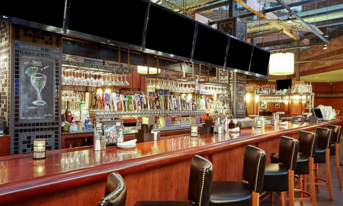 Matteson House | Making The Best Memories Along The Way! 2 Classy Units, Onsite Bar