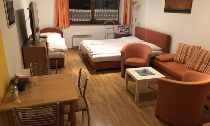 Ruzomberok Apartment | Malinô Brdo 212Malinô Brdo 212Malinô Brdo 212Malinô Brdo 212