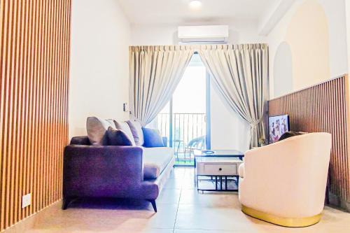 Shah Alam Apartment | Mall Suite at Sunsuria Forum by HCK