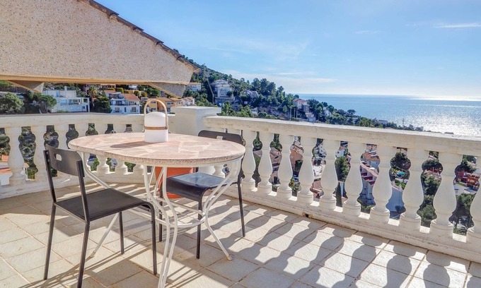 Sitges Apartment | Malvasia Sea View Attic by Hello Homes Sitges