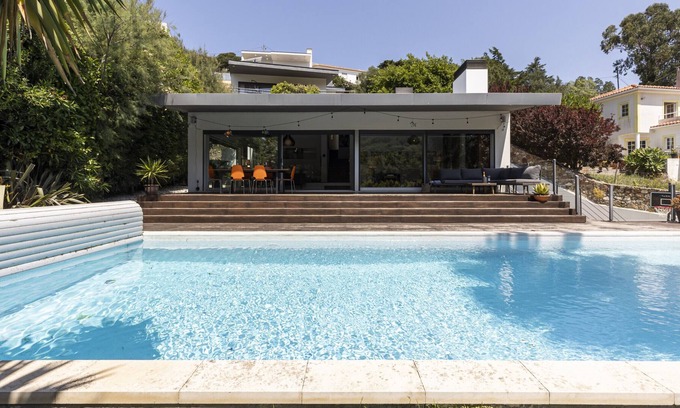 Malveira da Serra Villa | Malveira Seaview Villa by CadenzaLux