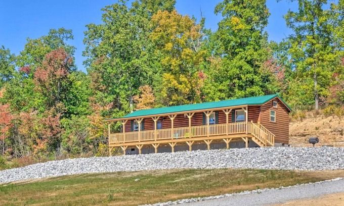Cub Run Cabin | Mammoth Cave Cabin Rentals 11 - 12.8 miles from Mammoth Cave National Park