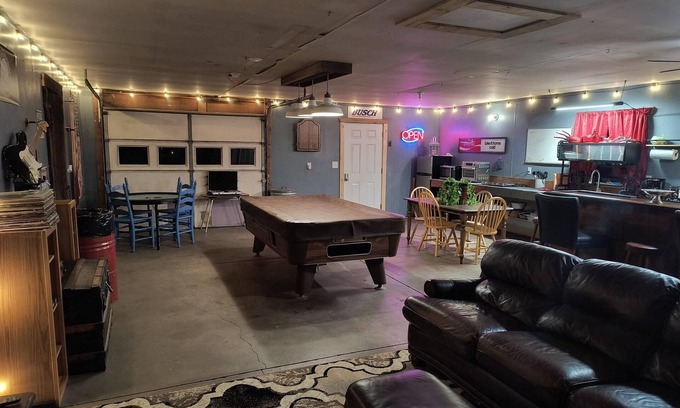 Abilene Apartment | MAN CAVE meets SHE SHED… in historic downtown Abilene.