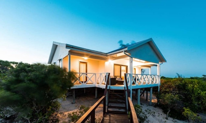 Marracuene House | Mandowa Beach Forest & Cottages - A