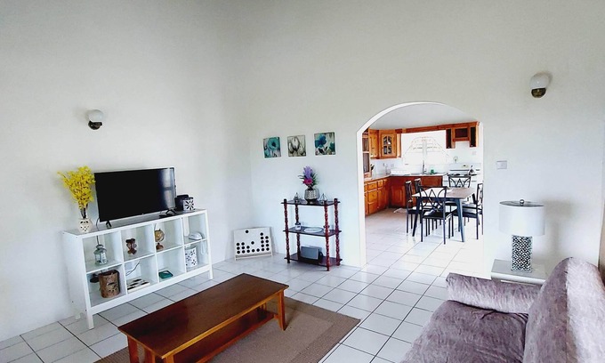 Newcastle House | Mango Delight - 3 bedroom Caribbean Vacation Home