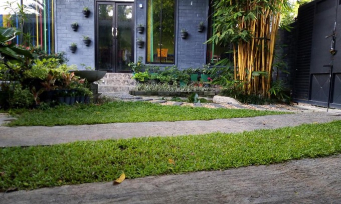 Veyangoda House | Mango Roots