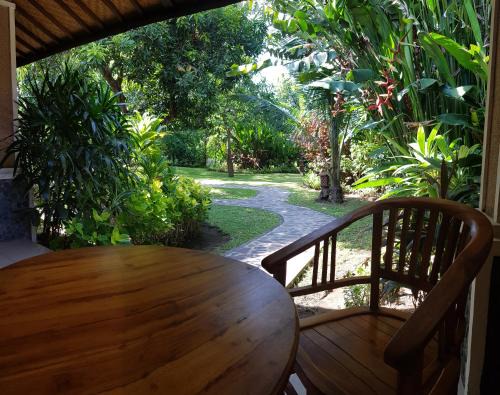 Pemuteran House | Mango Tree Inn
