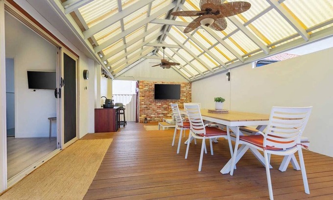 Manning Apartment | Manning private escape by Swan BnB Management