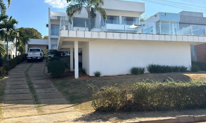 Capitolio House | Mansão Viking Importados, Ambiente Familiar e Aconchegante