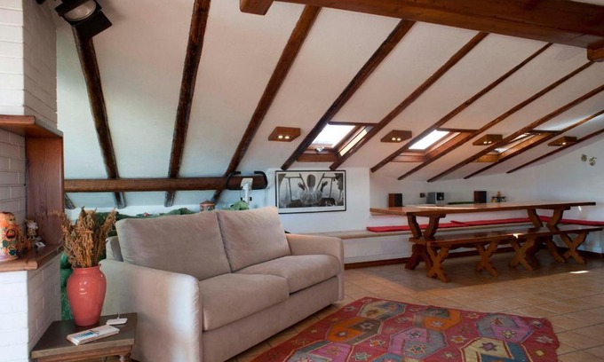 Tremestieri Etneo House | Mansarda di Carlotta