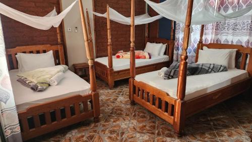 Morogoro Hotel | MANTIS LODGE & CAMPING SITE