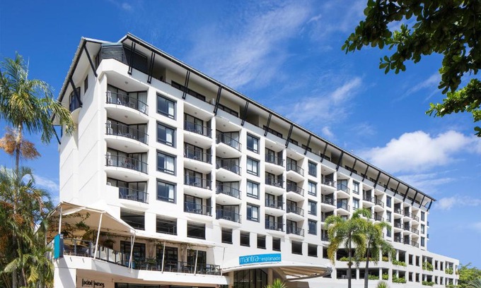 Cairns Central Business District Hotel | Mantra Esplanade