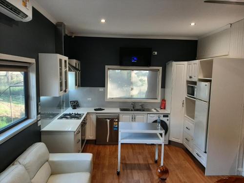 Butlers Falls House | Maple Leaf Cottage