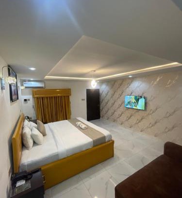 Ibadan Hotel | Maracana Luxury Hotel & Suites