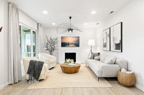 San Jose House | @ Marbella Lane - Charming and Modern Home in SJ