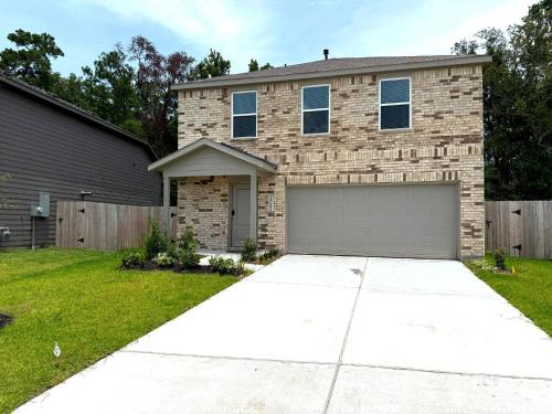 Montgomery County House | #Marbella Lane - Tranquil Escape in Texas Pines