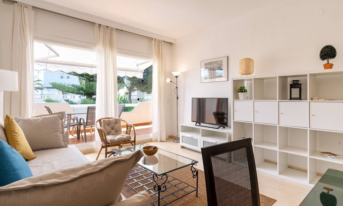 Nikki Beach Apartment | Marbella Playa 2 - beachside apartment Elviria