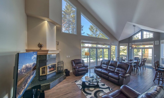 East Kootenay House | Marble canyon 4 bedroom premium townhome: Unit 601P2