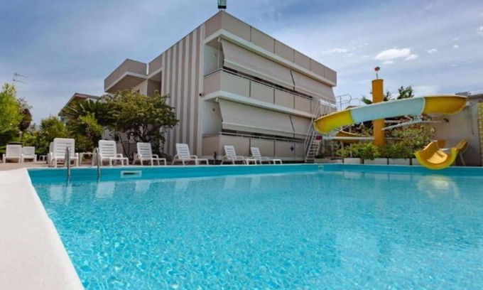 Alba Adriatica Apartment | Marconi Seaside Residence - Trilo 6
