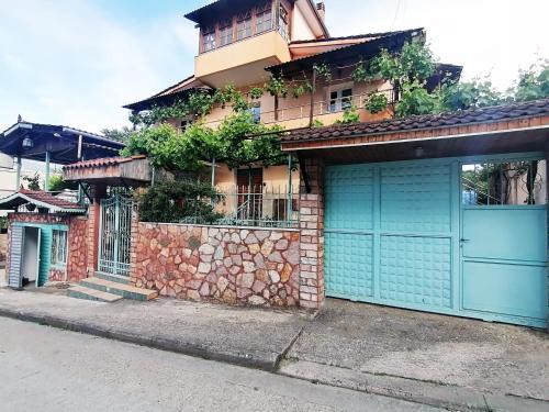 Gjirokaster House | Margarita - Entire house with 4 bedrooms and free parking