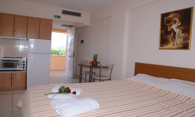 Drepano Apartment | Maria's Filoxenia Suites - Studio (2 guests)