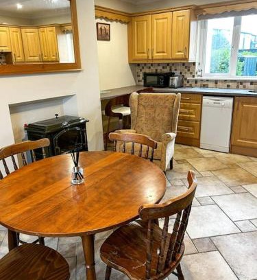 Cahirciveen House | Marian Place House