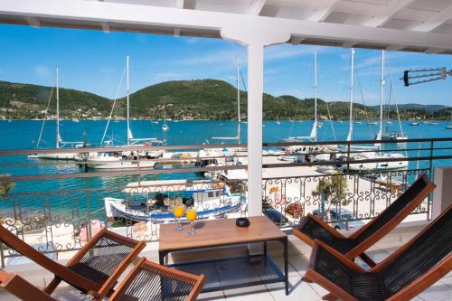 Vlicho Apartment | Marifenia