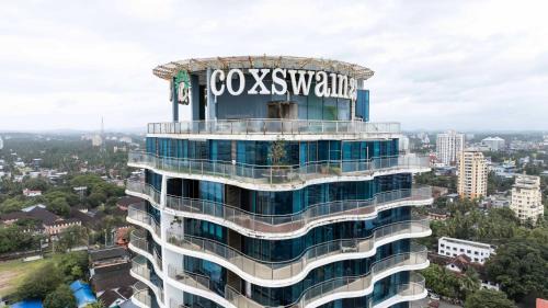 Kozhikode Hotel | MARINE DRIVE - BEACH FRONT LUXURY PENTHOUSE by NIOTEL