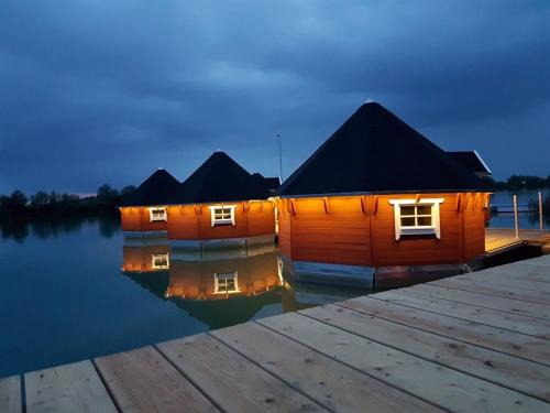 Stotternheim House | Maritime Freizeit Camp "MFC" Erfurter Seen