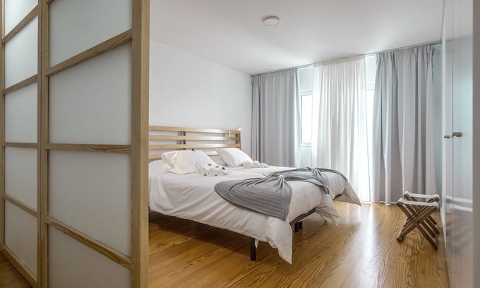 Ponta Delgada Apartment | Market Place F 2BR duplex (historical city center)