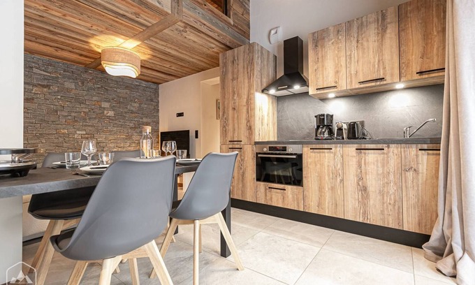 Bonneval-sur-Arc Apartment | Marmotton 02 - Apartment next to the slopes