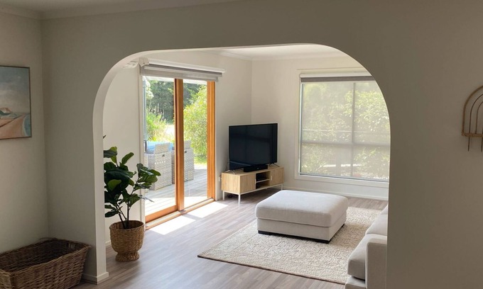 Venus Bay House | Mars and Venus - fantastic property in perfect location