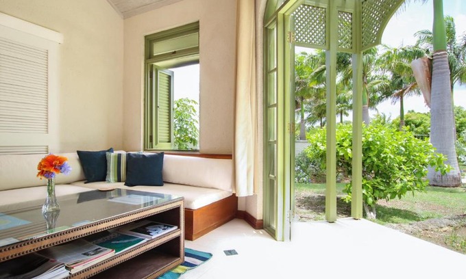 Weston House | Marsh Mellow South Cottage by Bluescape