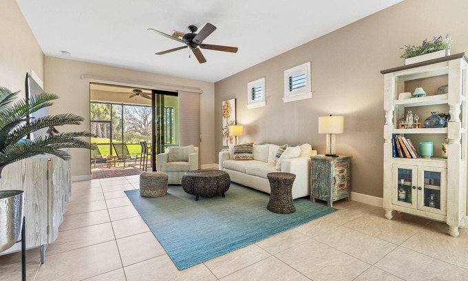 Palmer Ranch House | Marshe Point Retreat - 2 Beds, Tennis and Pool by Gulfcoast Holiday Homes!
