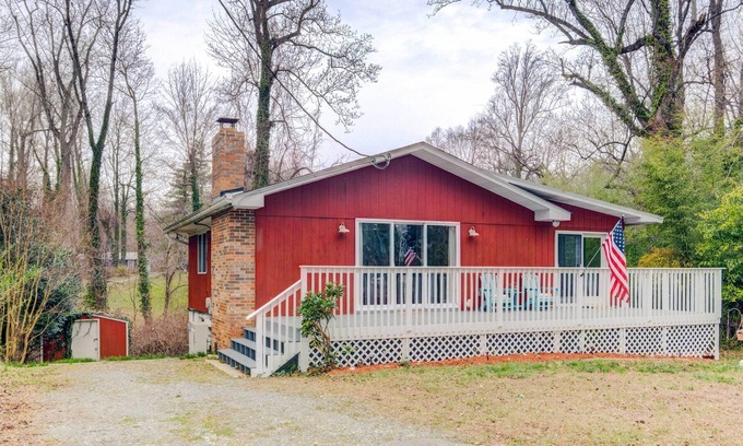 Port Republic House | Maryland Vacation Rental: Walk to Chesapeake Bay!