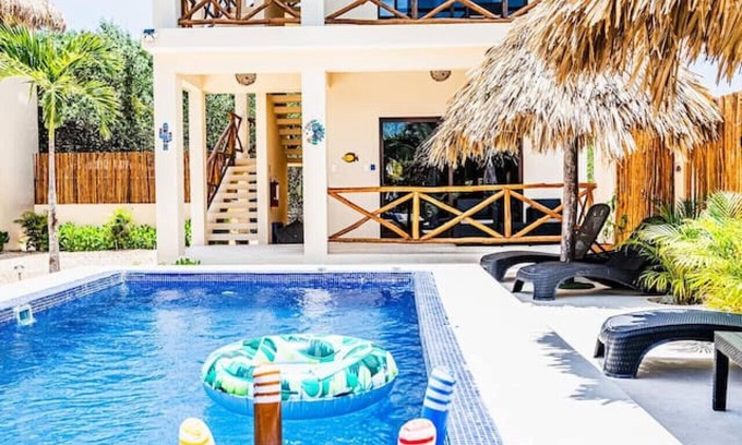 Isla Holbox House | Massive compound/Walk to the beach!