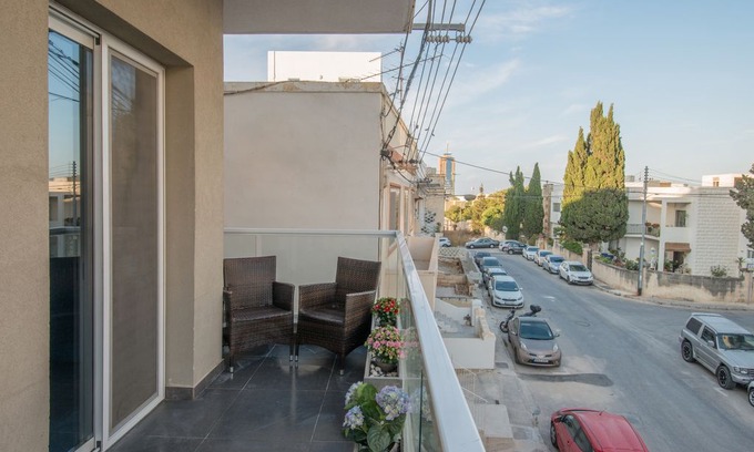 Swieqi House | Massive Luxury Apartment near St. Julians and Paceville