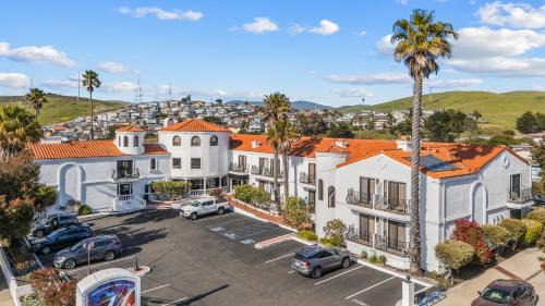 Morro Bay Hotel | Masterpiece Hotel